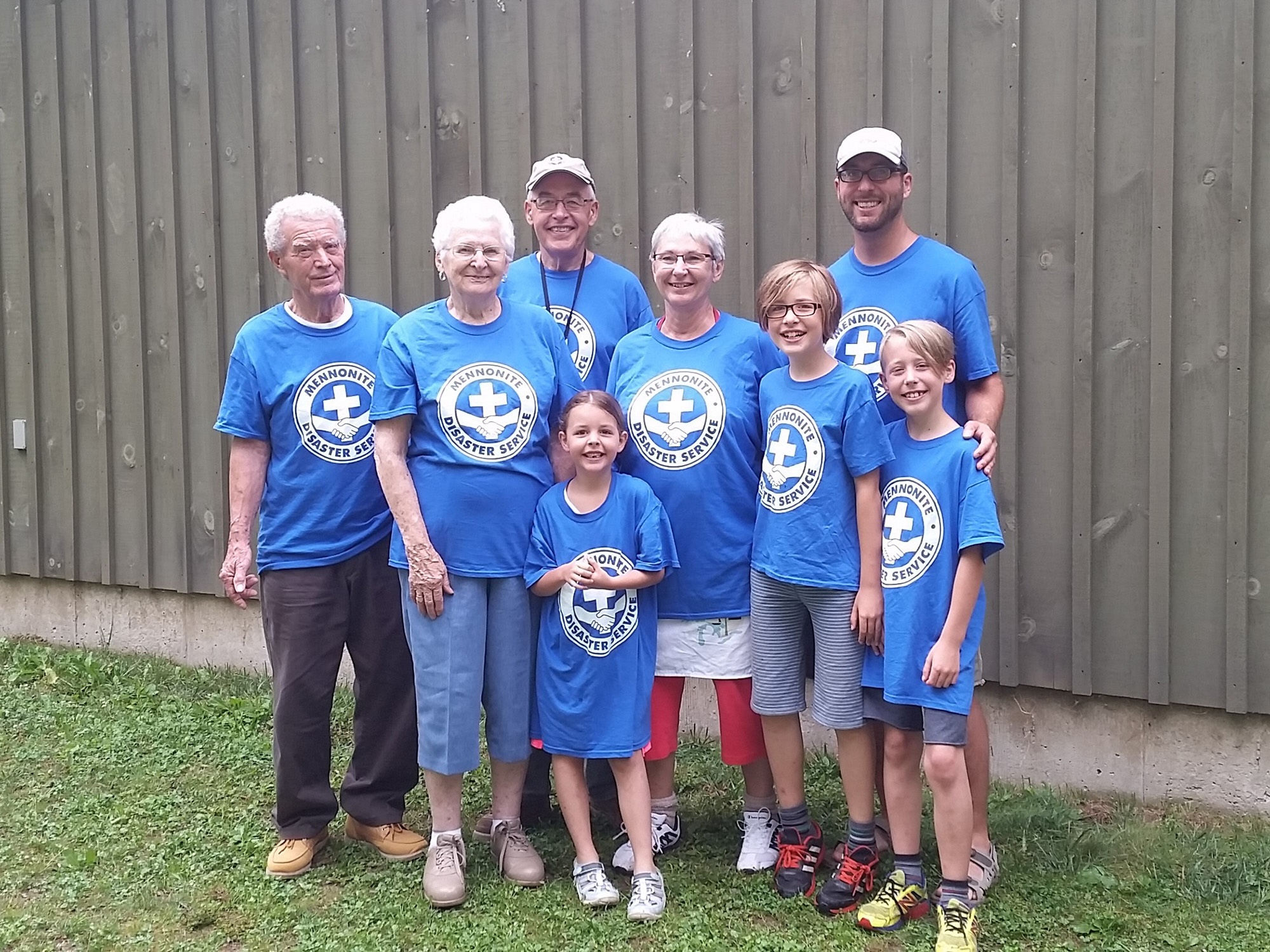 Work and play at MDS summer family projects – Mennonite Disaster Service